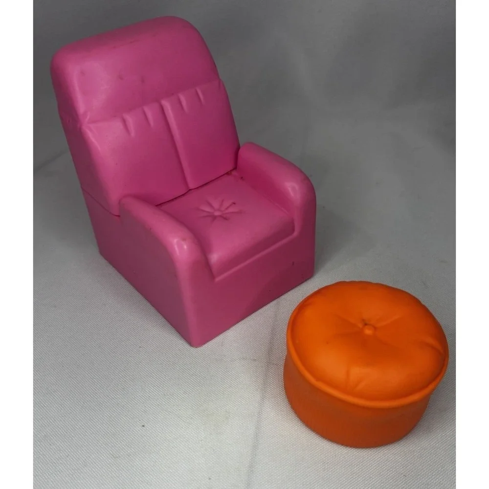 Barbie Dream House Doll Furniture- Couch, Chairs, Bed, Entertainment Center, Tv